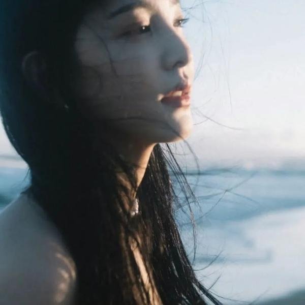 趣事 海报