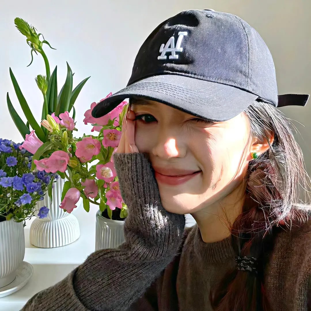 你像上帝一样吻我 海报