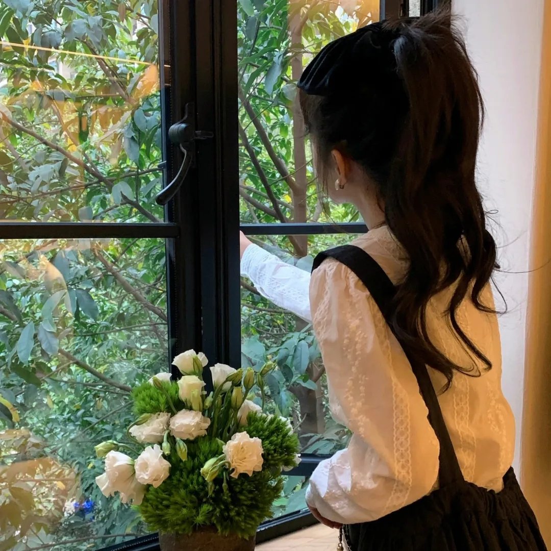小台灯 海报